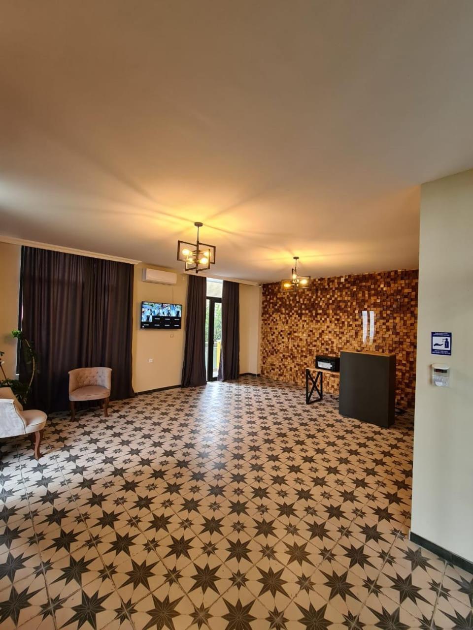 Casa Del Mar Hotel Квариати Екстериор снимка