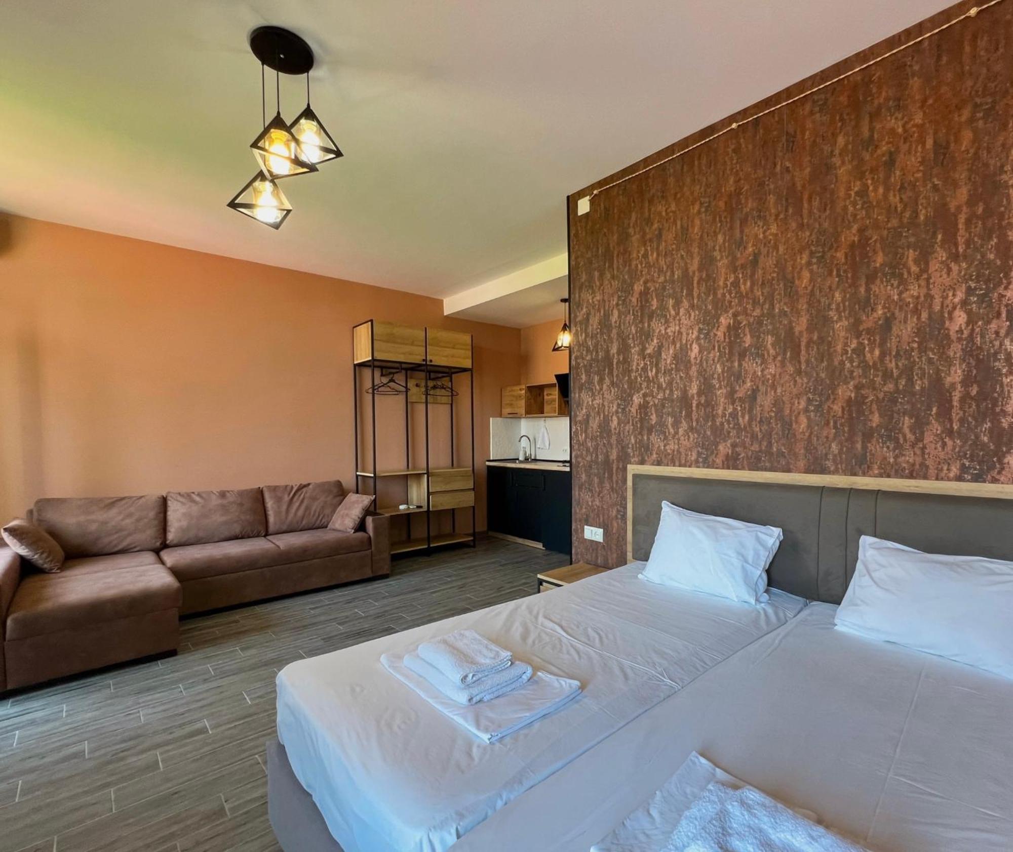 Casa Del Mar Hotel Квариати Екстериор снимка